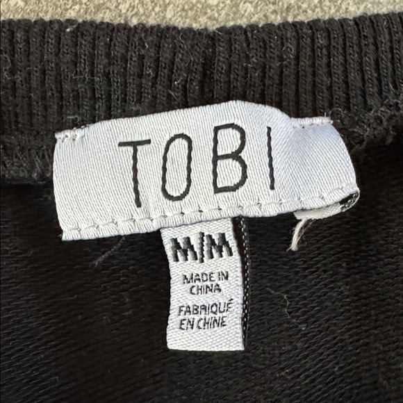 Tobi Crystal Cold Shoulder Sweater Sweatshirt, Black, Size Medium - Picture 5 of 6